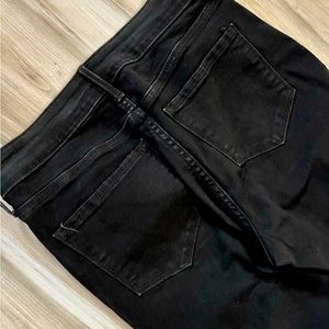 Old Navy Rockstar Super Skinny Rockstar Black Jeans